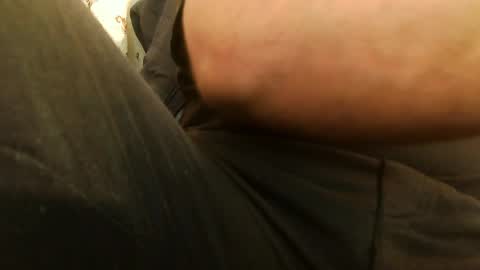 Snapshot of burlymonster chatting on April 2026 05:45:02 AM Hairy Arabian online show from April 2026 05:45:02 AM