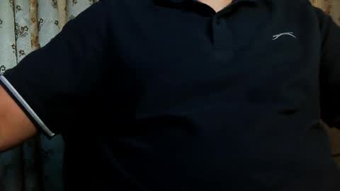 Snapshot of burlymonster chatting on April 2026 07:03:02 AM Hairy Arabian online show from April 2026 07:03:02 AM