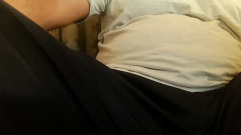Snapshot of burlymonster chatting on July 2026 06:46:01 PM Hairy Arabian online show from July 2026 06:46:01 PM
