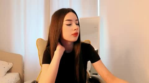 Amelia online show from May 2026 05:56:01 AM