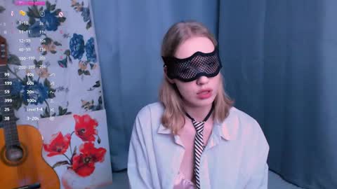 Snapshot of burning_g1rl chatting on April 2026 05:35:02 PM burning_g1rl online show from April 2026 05:35:02 PM