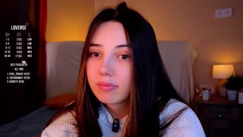 Snapshot of burnletitallburn chatting on October 2025 03:06:01 AM Jessica online show from October 2025 03:06:01 AM