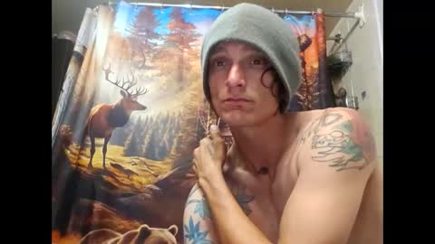 LostSingledad online show from September 2025 11:01:01 AM