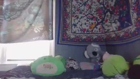 lilly online show from February 2025 07:10:02 PM