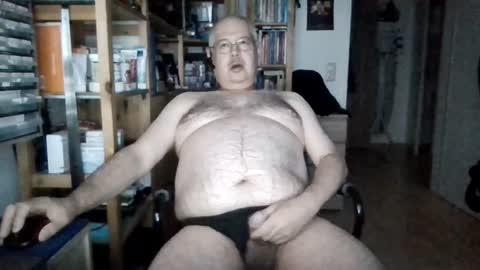 Snapshot of busibaer666 chatting on June 2026 03:09:01 AM busi online show from June 2026 03:09:01 AM