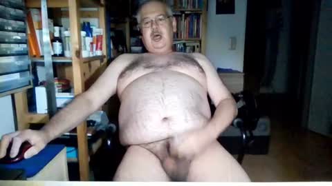 Snapshot of busibaer666 chatting on June 2026 01:12:02 AM busi online show from June 2026 01:12:02 AM