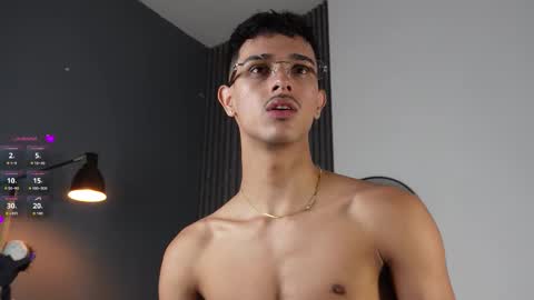 Buster independent model online show from September 2025 05:27:02 PM