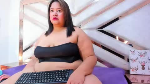 Snapshot of busty_juicyy chatting on February 2026 12:55:01 PM busty juicyy online show from February 2026 12:55:01 PM