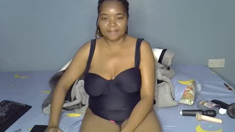 busty kenzi online show from June 2026 05:48:01 PM