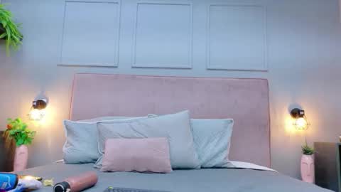 Snapshot of busty_zay chatting on February 2026 06:36:01 PM Busty zay online show from February 2026 06:36:01 PM