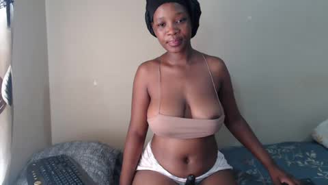 bustybunny_ online show from July 2026 09:18:01 AM