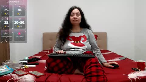 Emma online show from October 2025 07:40:02 AM