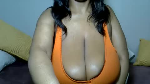 bustytessa37 online show from June 2026 04:41:02 AM