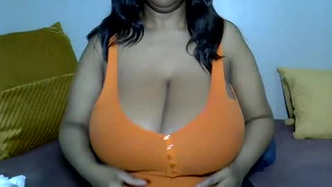 bustytessa37 online show from June 2026 03:07:01 AM