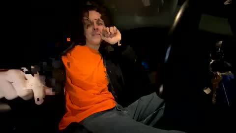 Snapshot of buttcheek18 chatting on December 2025 10:13:01 AM John online show from December 2025 10:13:01 AM