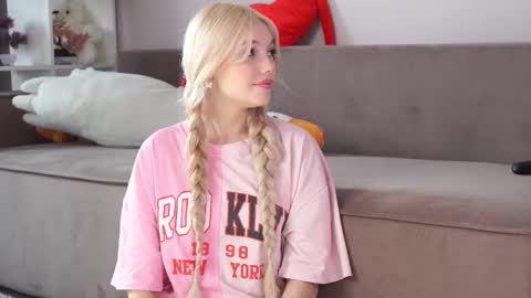 butteflai online show from March 2026 05:32:02 AM