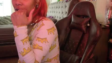 butterfly booty online show from October 2025 05:15:02 PM