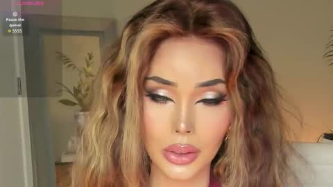 Snapshot of butthole_whisperer chatting on February 2026 11:26:01 AM mamamoblue online show from February 2026 11:26:01 AM