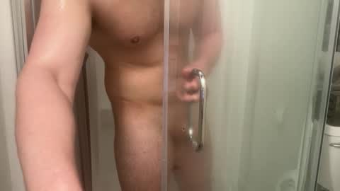 Snapshot of bwc18fresh chatting on April 2026 06:47:01 PM bwc18fresh online show from April 2026 06:47:01 PM