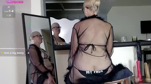 Bee and John online show from January 2026 12:58:01 AM