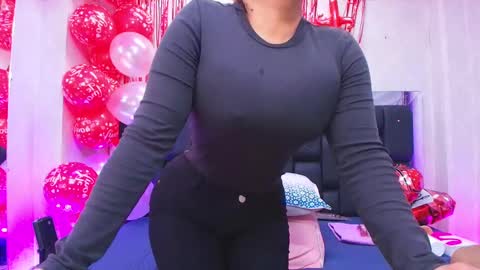 Carolina online show from February 2025 03:07:02 AM