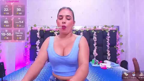 Carolina online show from October 2025 03:15:02 AM