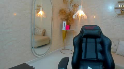 Snapshot of caamii_sweett chatting on May 2026 09:01:02 PM Camii Sweet online show from May 2026 09:01:02 PM