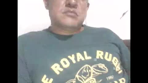 Snapshot of cachito83915 chatting on May 2026 04:39:02 AM Cachudosexy online show from May 2026 04:39:02 AM