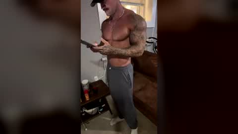 cadenhunterr online show from July 2026 05:18:02 PM