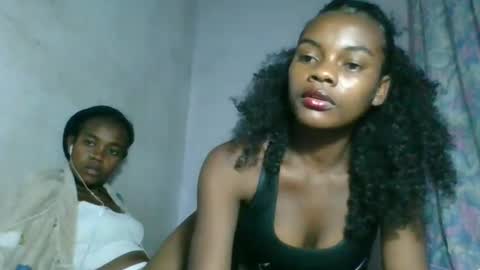 caella98 online show from May 2026 03:28:01 PM
