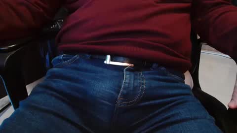 Snapshot of cafetabac chatting on March 2025 10:15:02 AM cafetabac online show from March 2025 10:15:02 AM