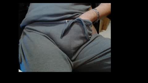 Snapshot of cafetabac chatting on March 2025 08:31:01 PM cafetabac online show from March 2025 08:31:01 PM