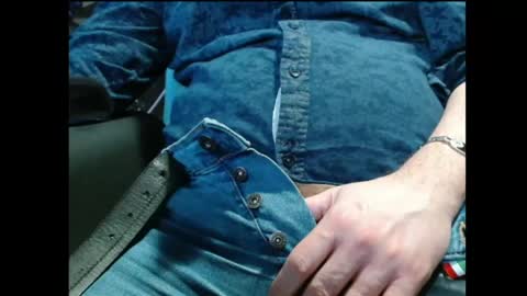 Snapshot of cafetabac chatting on April 2026 03:30:02 PM cafetabac online show from April 2026 03:30:02 PM