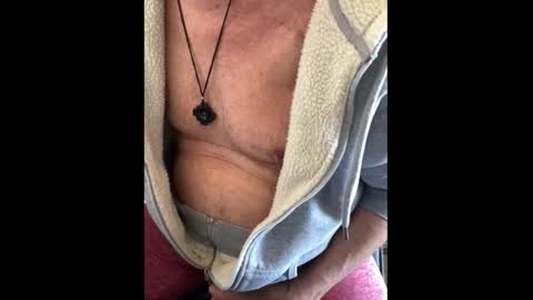 Snapshot of cage_lockdwood chatting on December 2025 06:03:02 PM cage_lockdwood online show from December 2025 06:03:02 PM