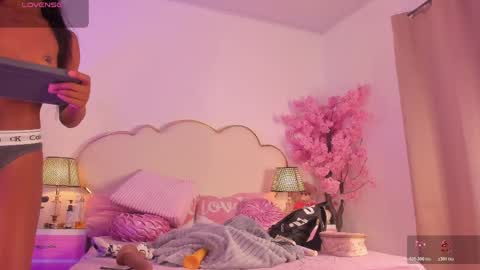 Cahitlin  online show from May 2026 08:44:02 AM