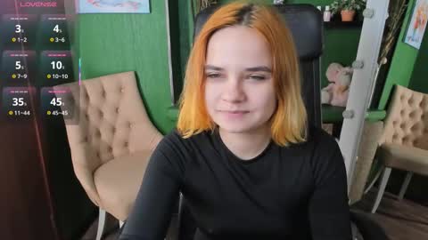 Gina online show from November 2025 08:25:01 AM