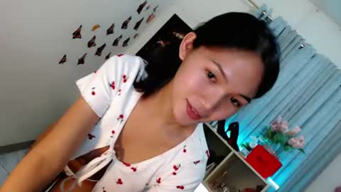 caitlin online show from July 2026 02:15:02 PM