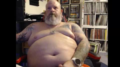 Snapshot of cakesthadstroyr chatting on November 2025 05:52:01 PM cakesthadstroyr online show from November 2025 05:52:01 PM