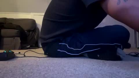 Snapshot of cakezoverfakez chatting on November 2025 06:01:01 AM longjohns online show from November 2025 06:01:01 AM