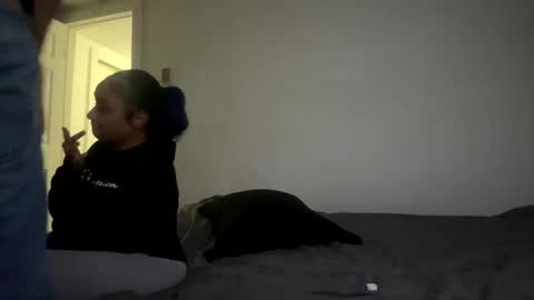 Snapshot of cakezoverfakez chatting on November 2025 05:13:02 AM longjohns online show from November 2025 05:13:02 AM