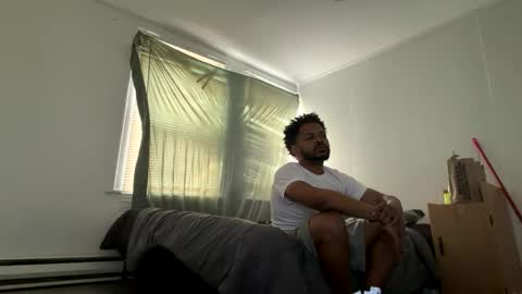 longjohns online show from April 2026 08:31:01 PM