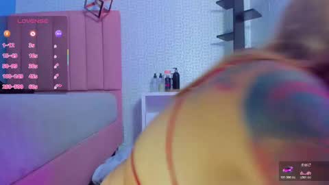 Snapshot of calanthelove chatting on November 2025 03:17:01 AM Calanthe online show from November 2025 03:17:01 AM