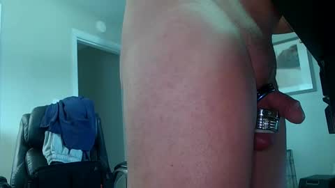 Snapshot of calevilliers chatting on March 2026 03:17:01 PM Cale online show from March 2026 03:17:01 PM