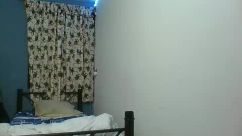 calienteh0t online show from December 2024 07:39:01 AM