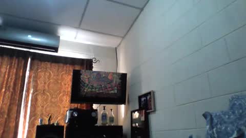 calipso1222 online show from May 2026 10:39:01 PM