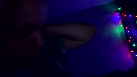 calishop1 online show from January 2026 05:13:02 AM