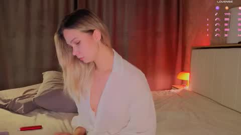 Nancy  Please thumbs up me  online show from September 2025 06:09:02 PM