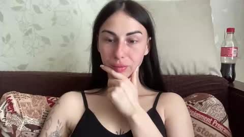 Snapshot of call_me_dad_ chatting on May 2026 10:53:02 AM Anna online show from May 2026 10:53:02 AM