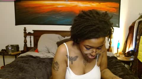 Snapshot of call_me_hedone chatting on February 2025 08:42:02 PM Hedone online show from February 2025 08:42:02 PM