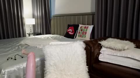 Call Me Linda online show from January 2025 09:08:01 AM